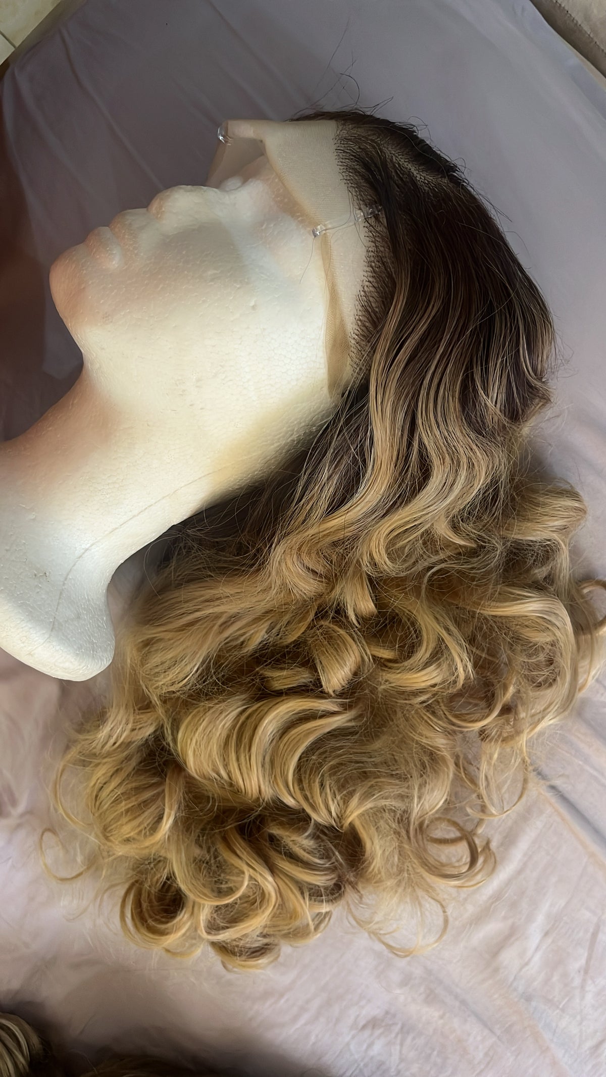 Honey Blonde Ombre Wave